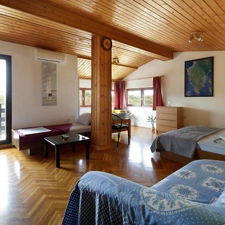 Apartments Natali Ровинь Экстерьер фото