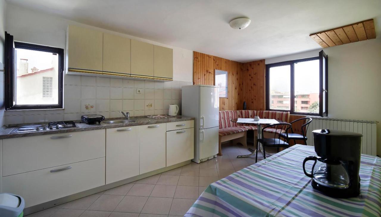 Apartments Natali Ровинь Экстерьер фото