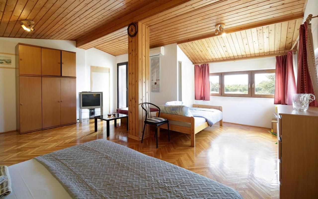 Apartments Natali Ровинь Экстерьер фото